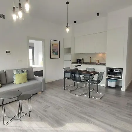 Del Parque Flats Urban Corner Apartment